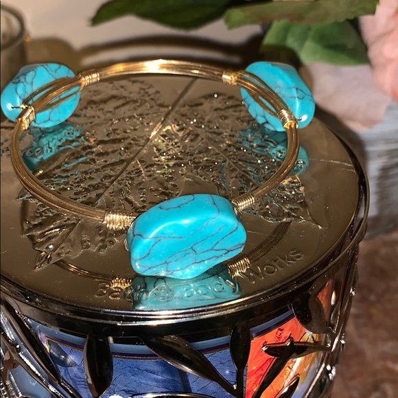 Jewelry - Handmade gold wire turquoise wrapbracelet